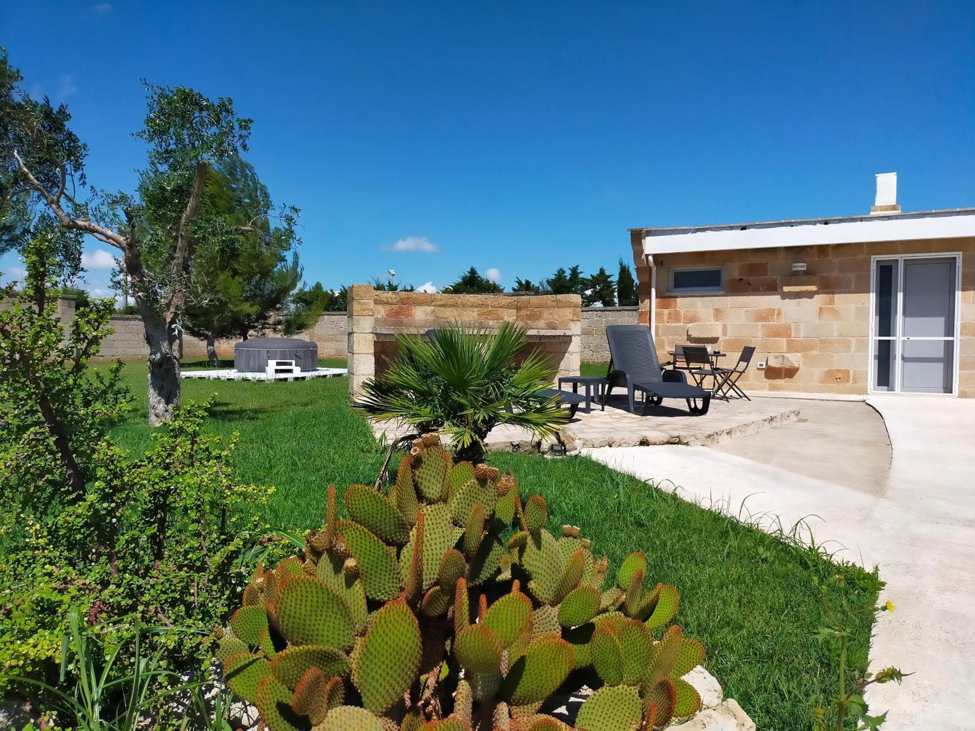 Il Giardino Deluxe Βίλα Lizzanello Εξωτερικό φωτογραφία